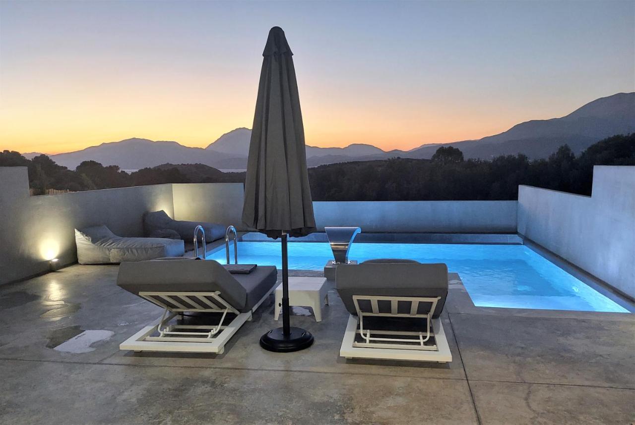 Marnos Luxury Villas Kamilari Exterior foto